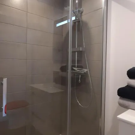 Les De La Petite Taupe - Jo Saint-Omer (Calvados)